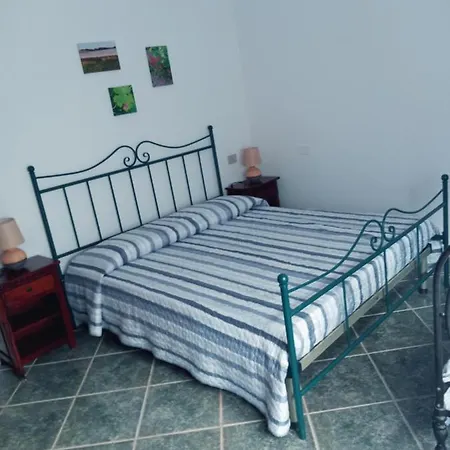 Agriturismo Il Melograno Фермерский дом *